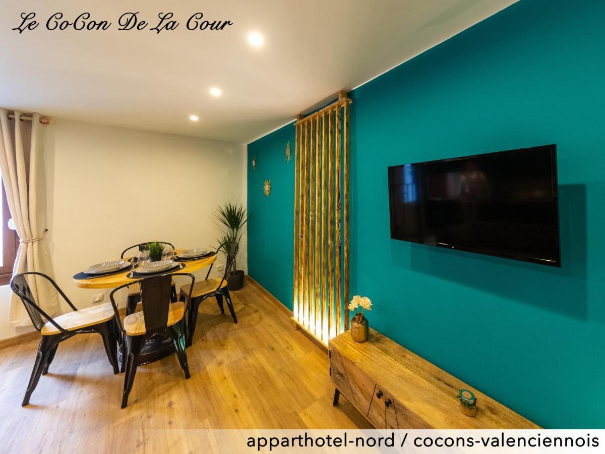 Le Cocon De La Cour Apartment Valenciennes Bagian luar foto