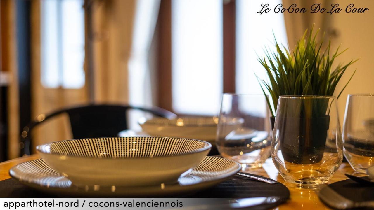Le Cocon De La Cour Apartment Valenciennes Bagian luar foto